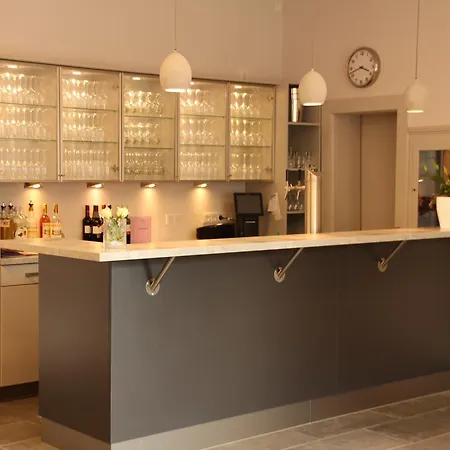 Albrecht's & Restaurant Gmbh Hotell 2*